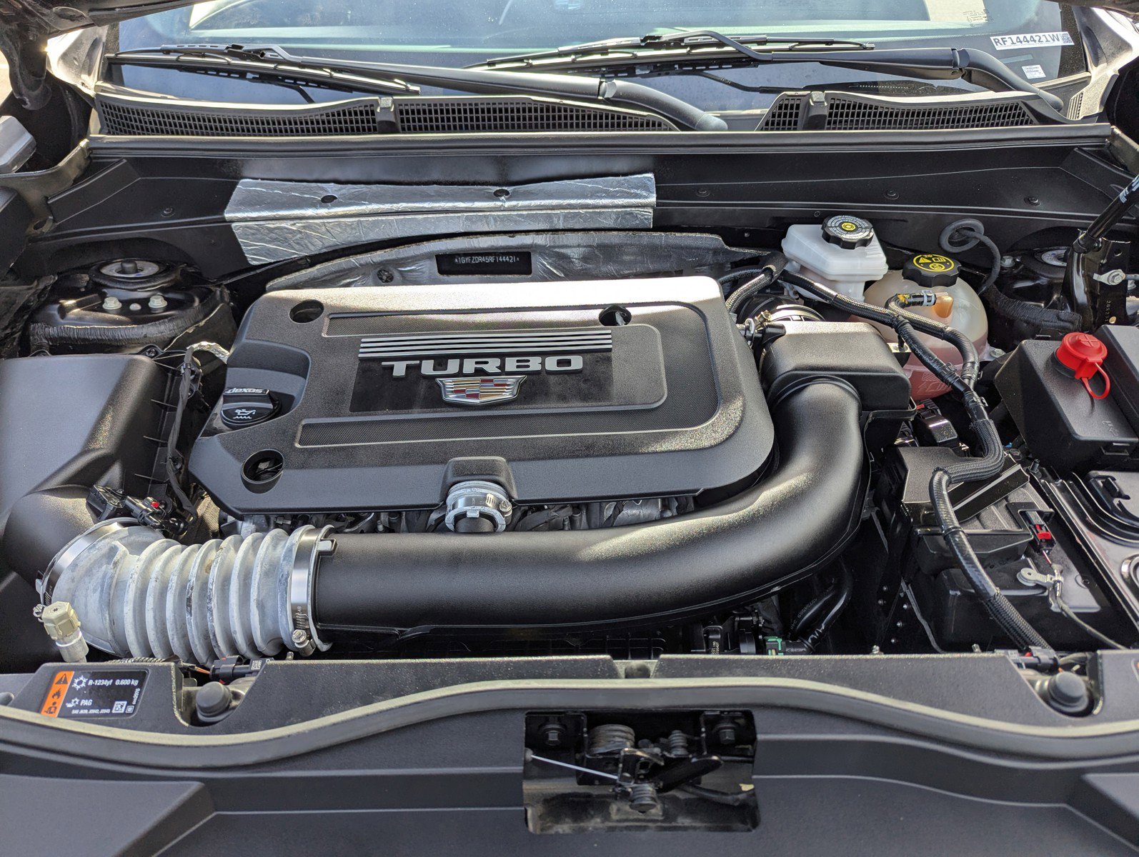 Certified 2024 Cadillac XT4 Premium Luxury image 32