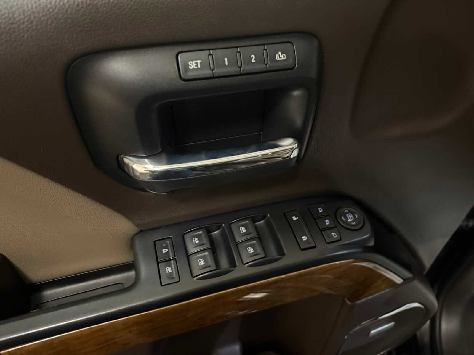 Used 2014 Chevrolet Silverado 1500 LTZ w/ LTZ Plus Package image 22