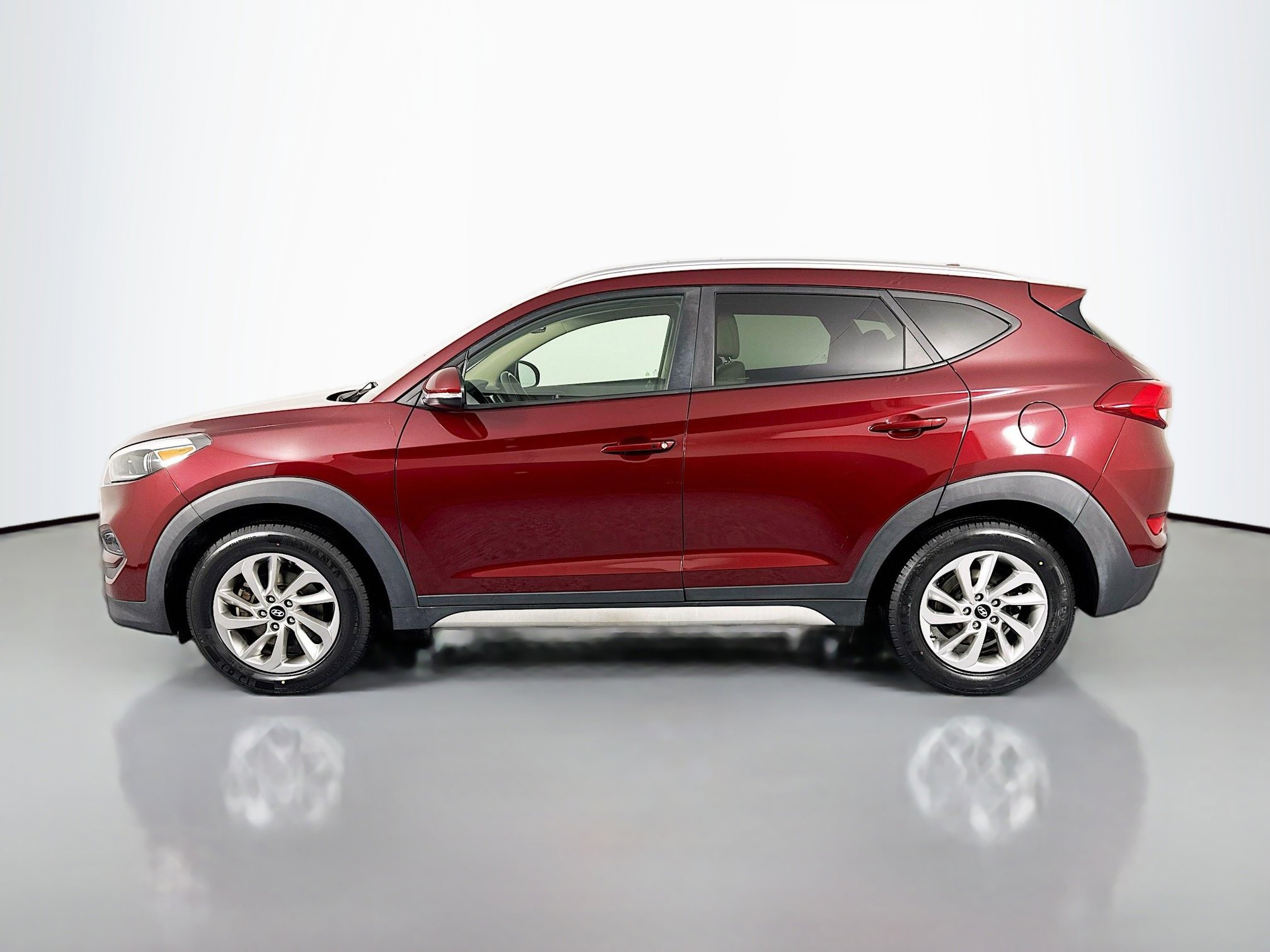Used 2017 Hyundai Tucson SE Plus image 8