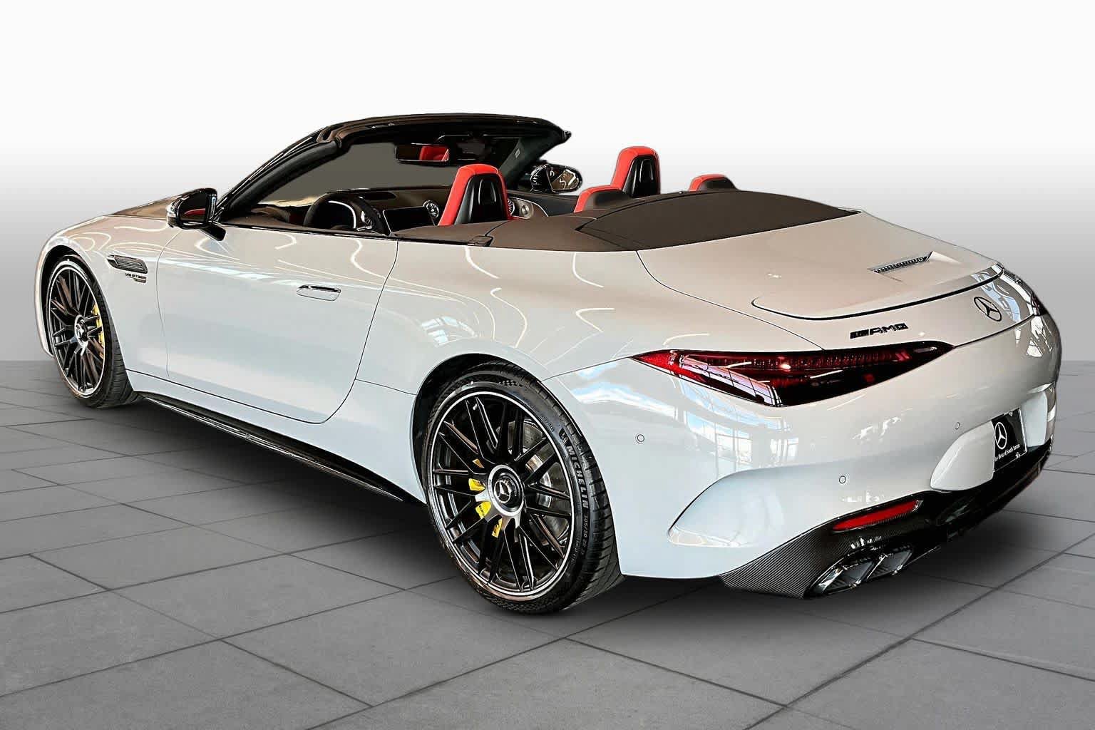 New 2026 Mercedes-Benz SL 63 AMG 4MATIC image 12