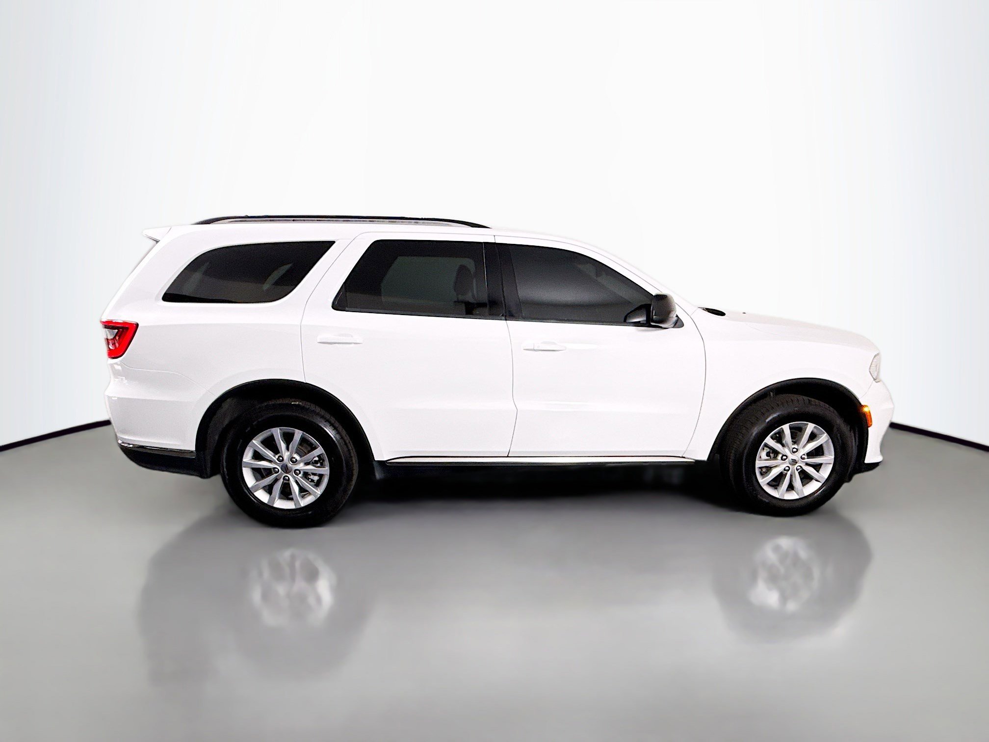 Used 2023 Dodge Durango SXT RWD image 11