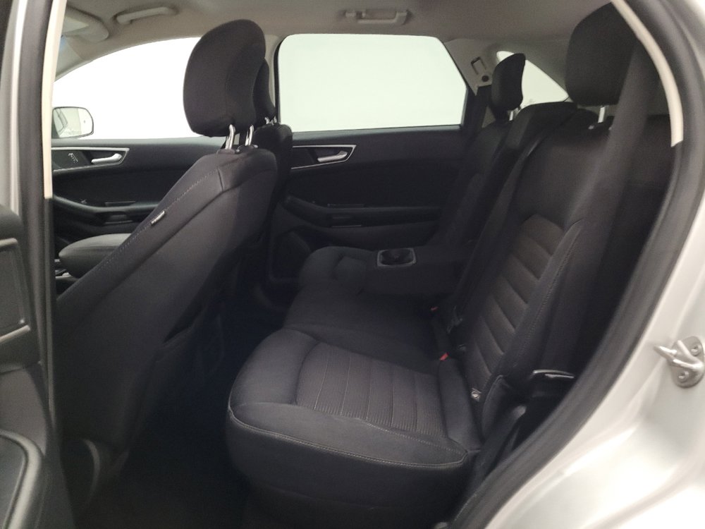 Used 2019 Ford Edge SEL FWD image 18