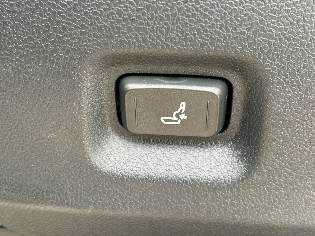 New 2026 Toyota Tacoma SR5 image 23