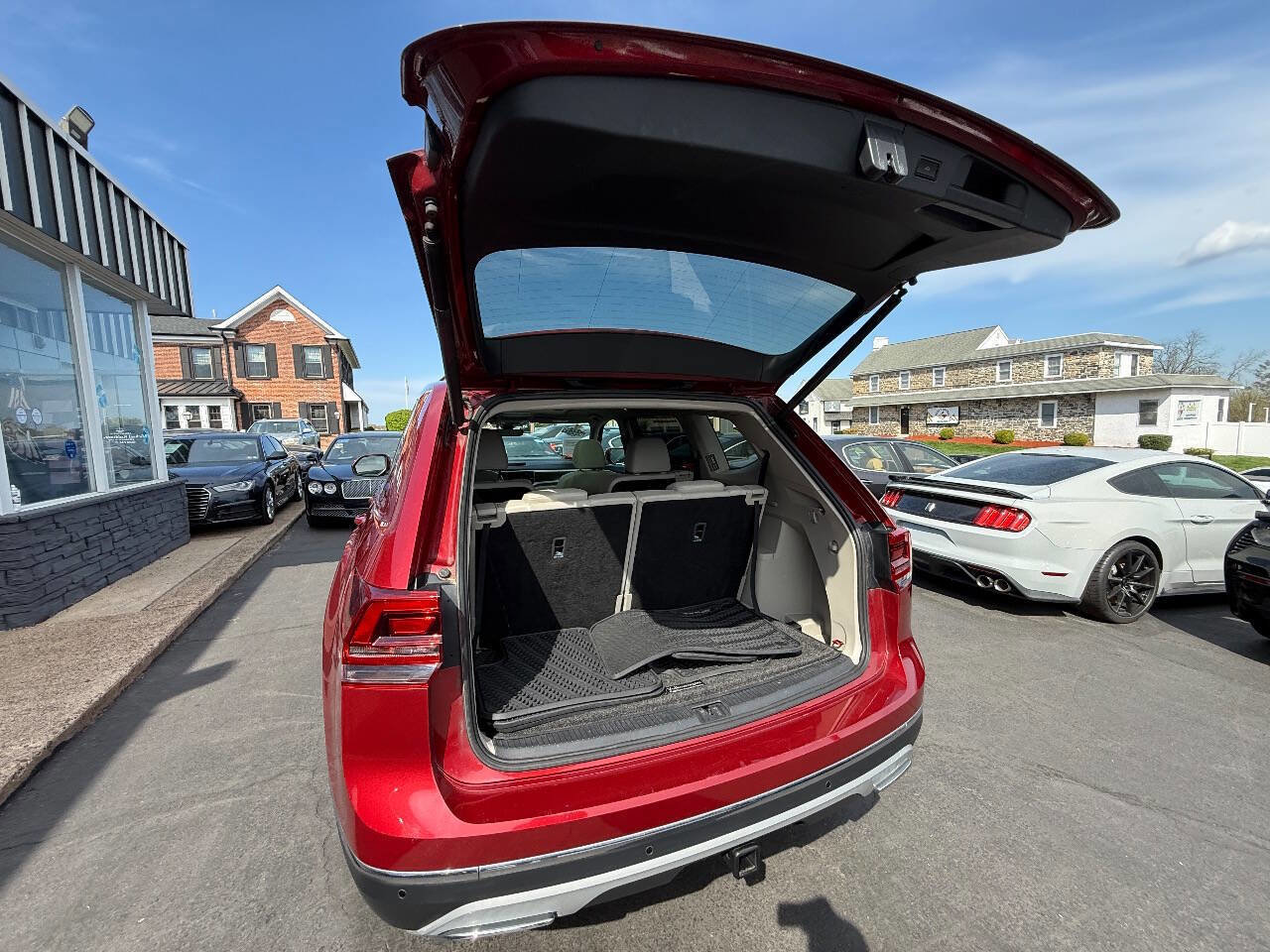 Used 2018 Volkswagen Atlas SEL image 24