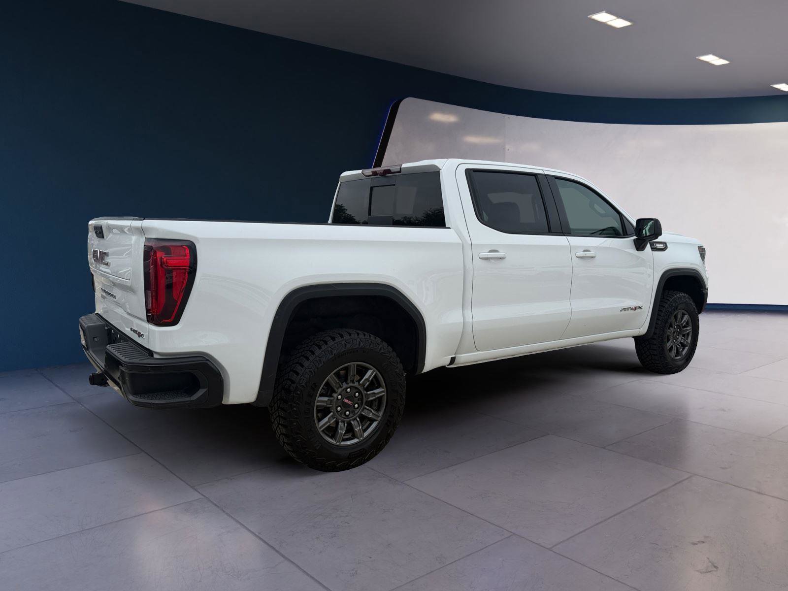 Used 2025 GMC Sierra 1500 AT4X AWD/4WD image 5