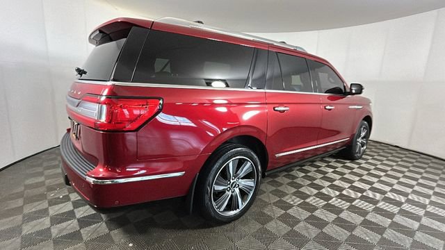 Used 2019 Lincoln Navigator L Reserve AWD/4WD image 3