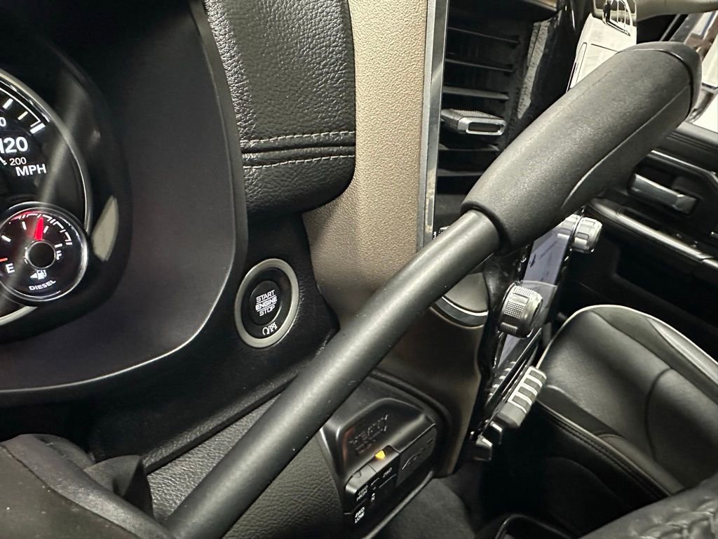 Used 2024 RAM 2500 Laramie image 21