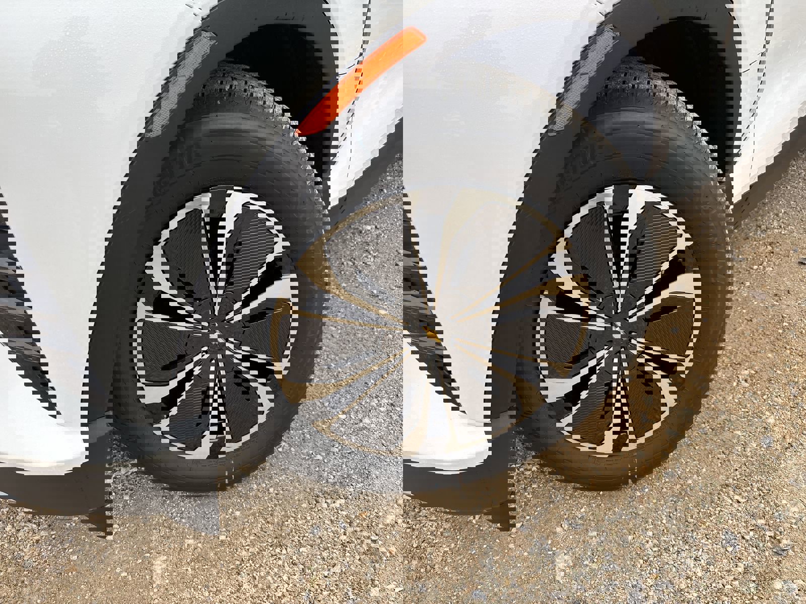 New 2026 Chevrolet Blazer EV LT image 13