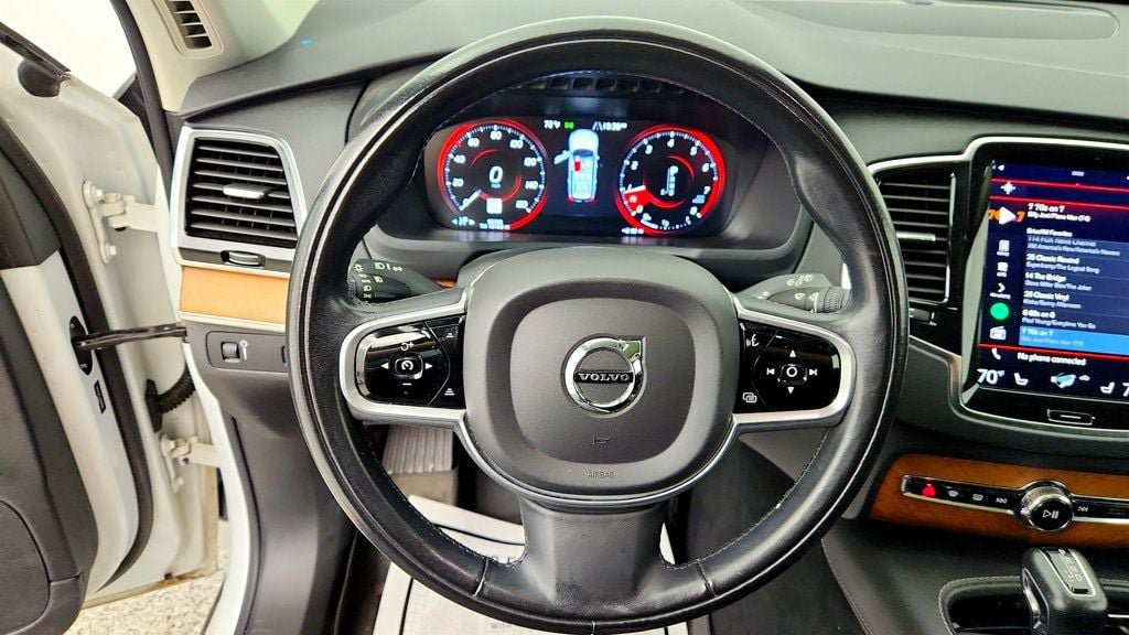 Used 2018 Volvo XC90 T6 Inscription w/ Convenience Package AWD/4WD image 14