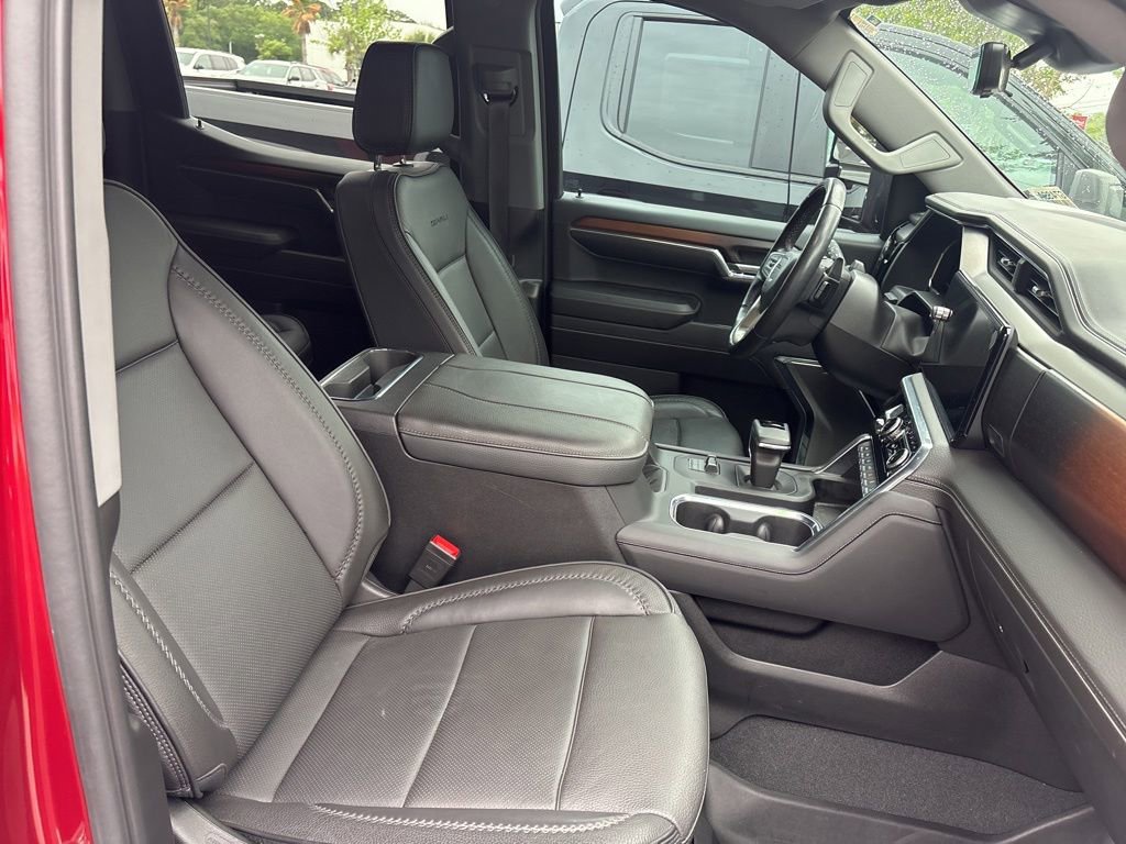 Used 2024 GMC Sierra 1500 Denali AWD/4WD image 21