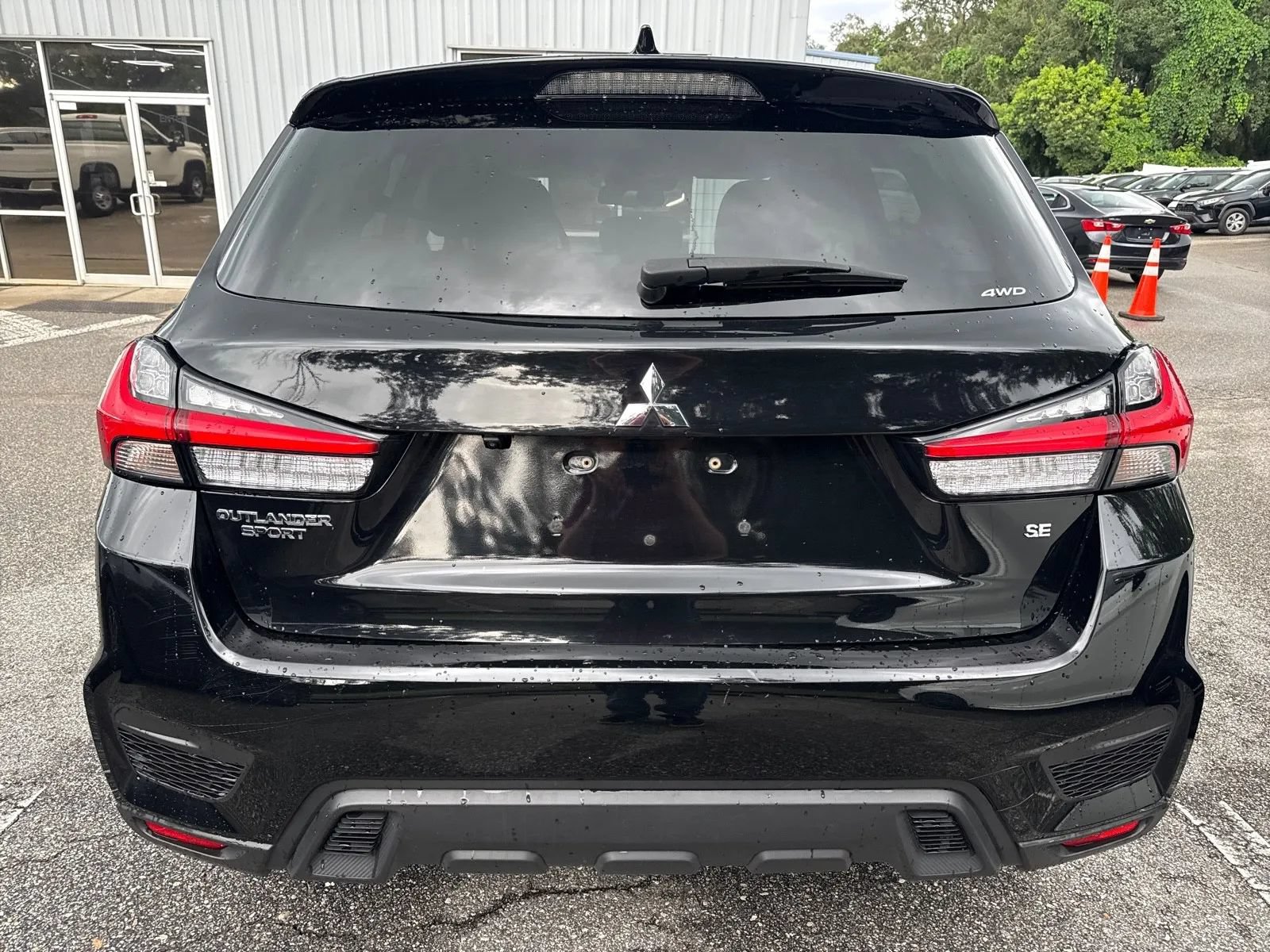 Used 2025 Mitsubishi Outlander Sport SE AWD/4WD image 9