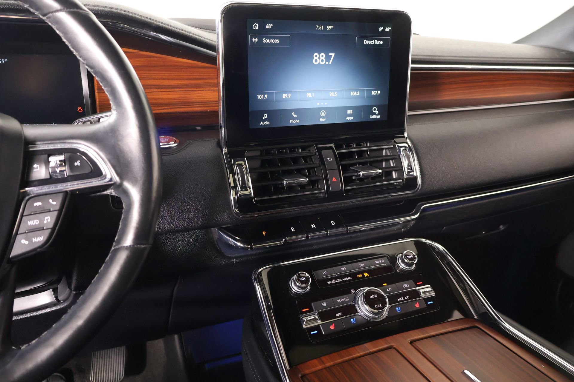 Used 2020 Lincoln Navigator Reserve w/ Luxury Package AWD/4WD image 5
