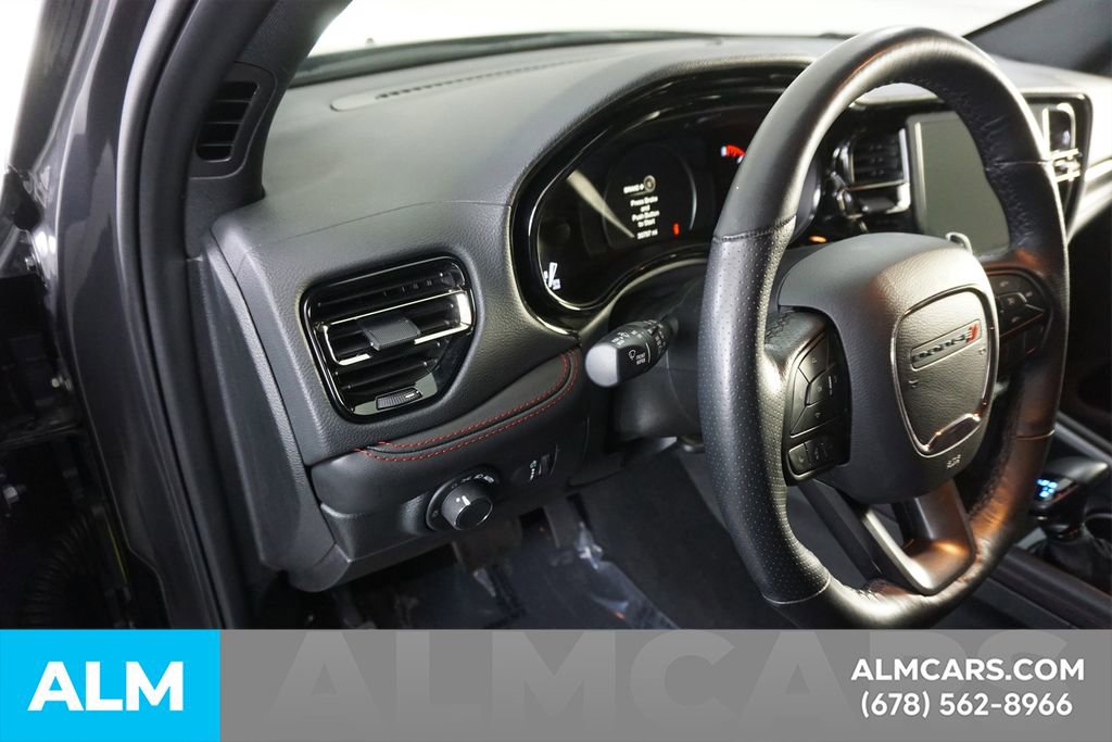 Used 2025 Dodge Durango GT RWD image 35