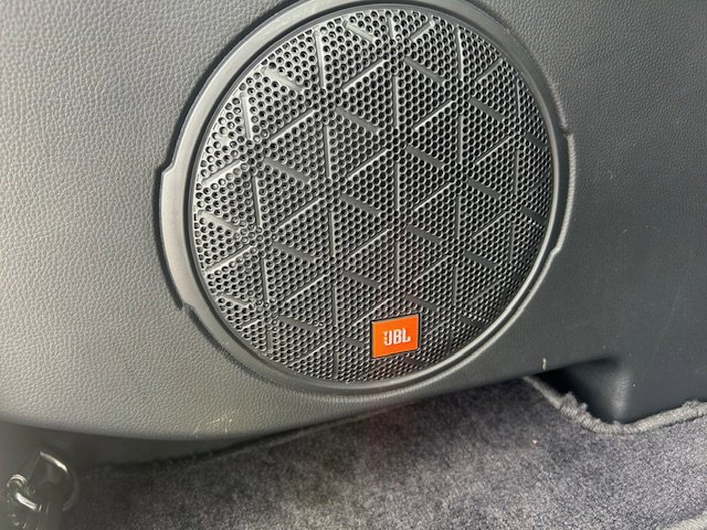 Used 2022 Toyota RAV4 XLE Premium FWD image 10