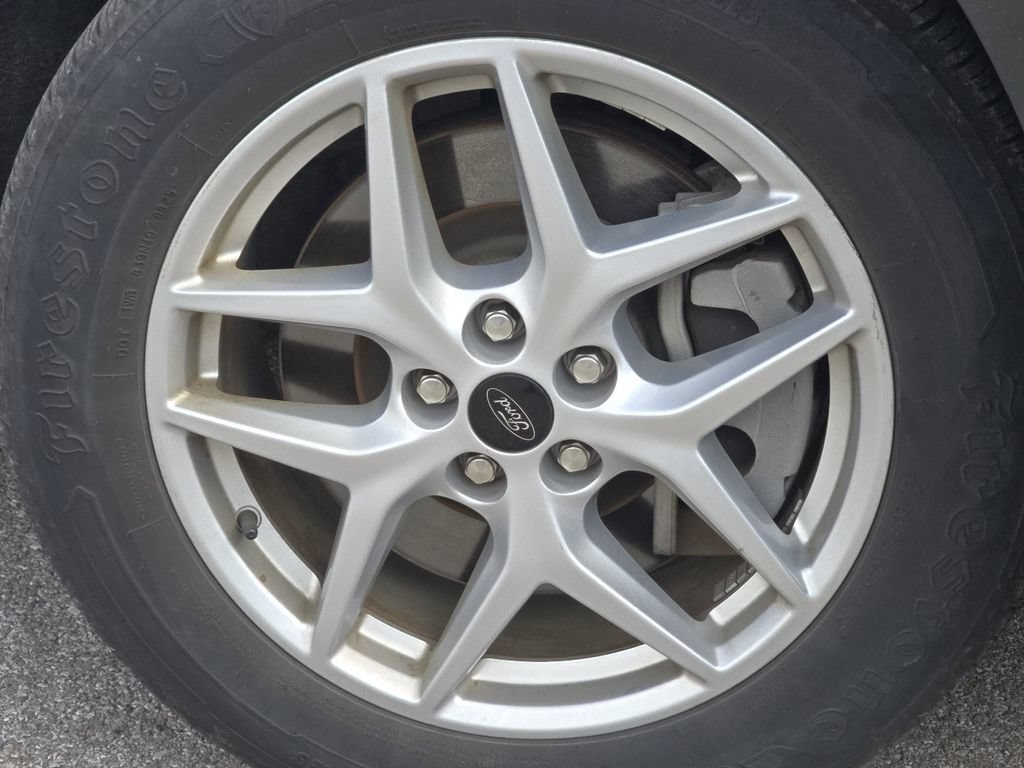 Used 2024 Ford Edge SEL AWD/4WD image 7