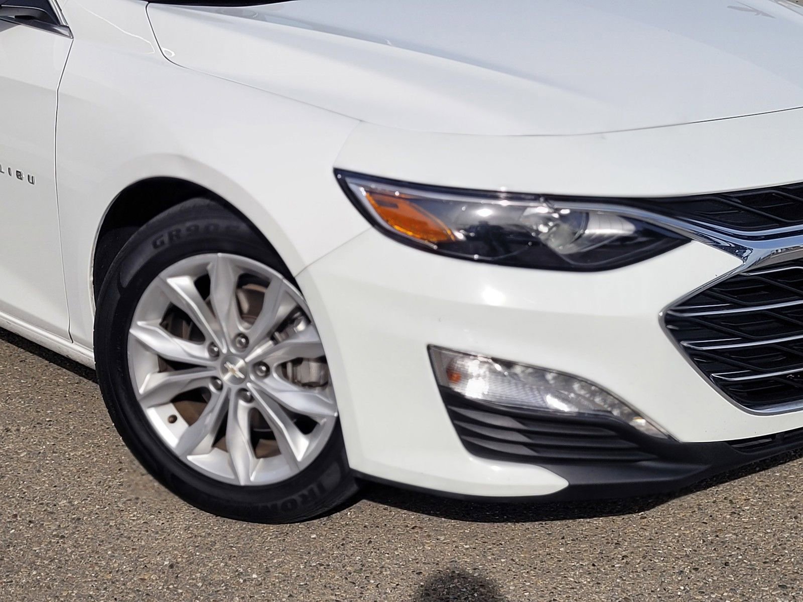Used 2023 Chevrolet Malibu LT image 9