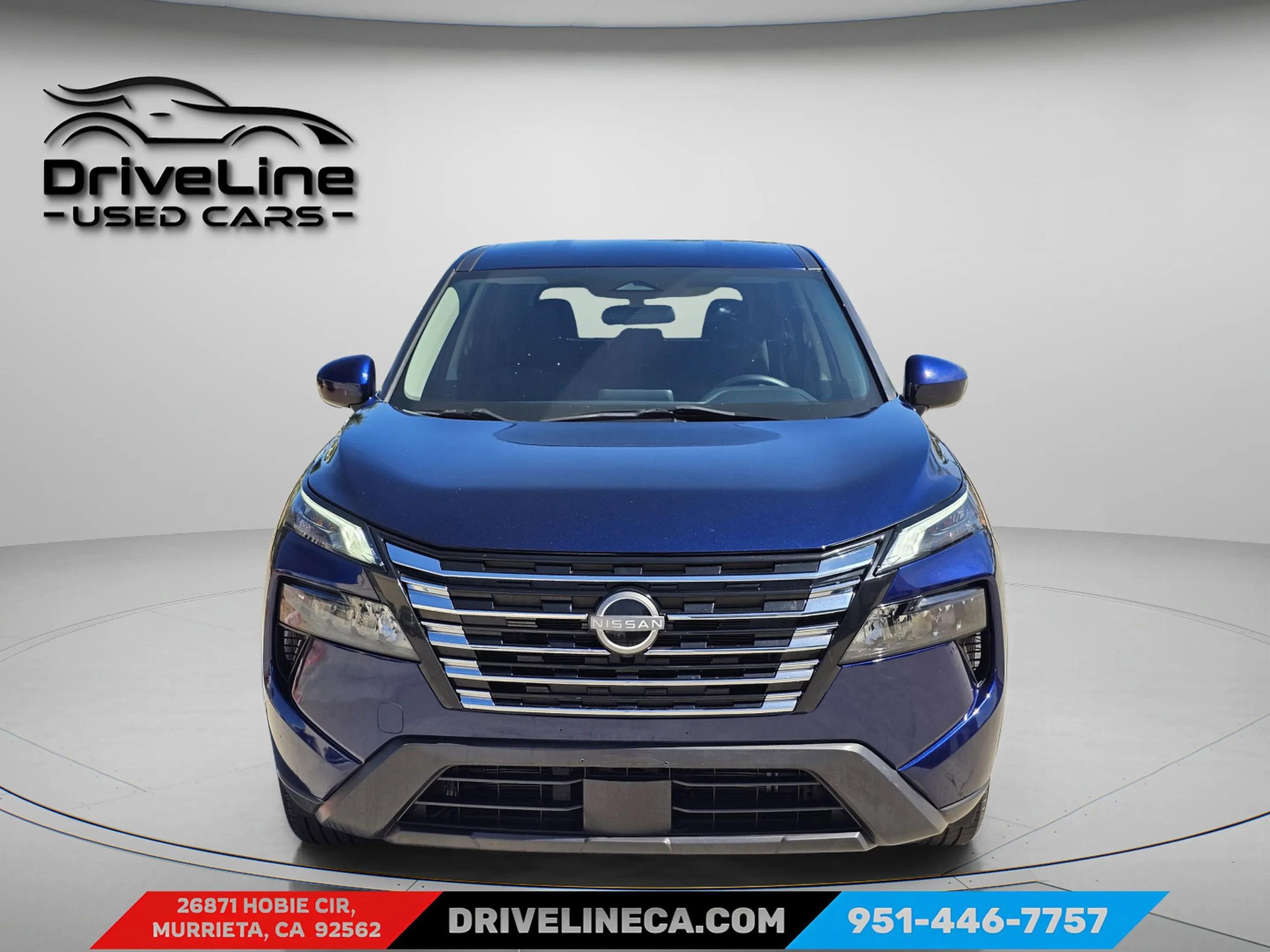 Used 2024 Nissan Rogue SV FWD image 2