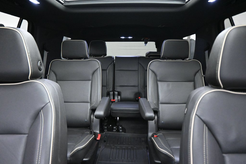 Used 2022 GMC Yukon SLT w/ SLT Premium Package AWD/4WD image 26