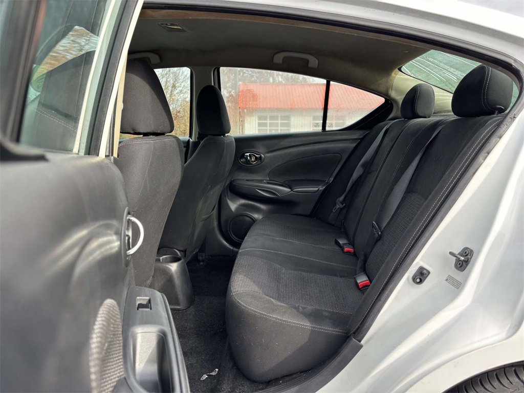 Used 2018 Nissan Versa SV image 21