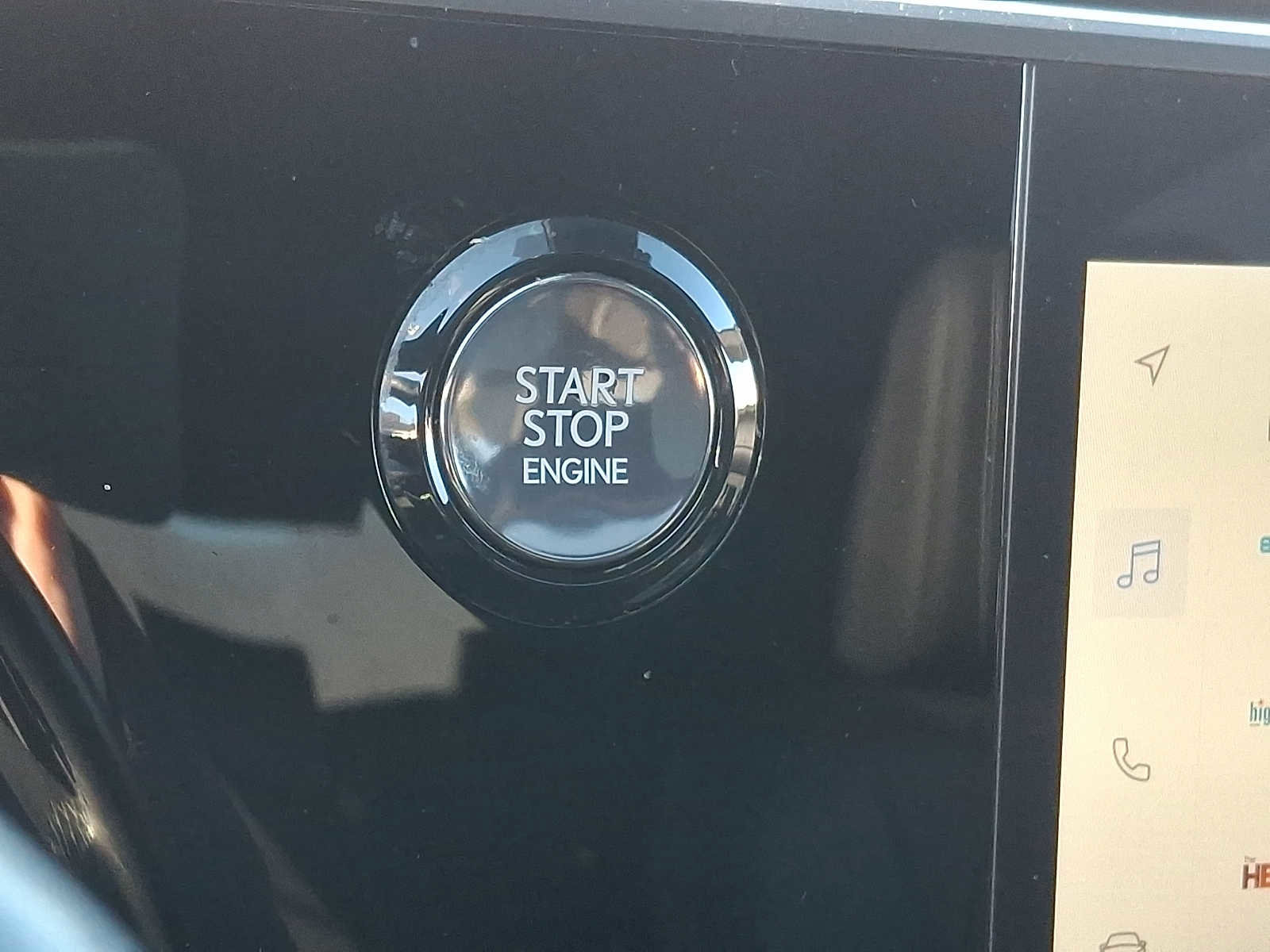 Used 2024 Lexus RX 350 Premium w/ Accessory Package (Z1) image 17