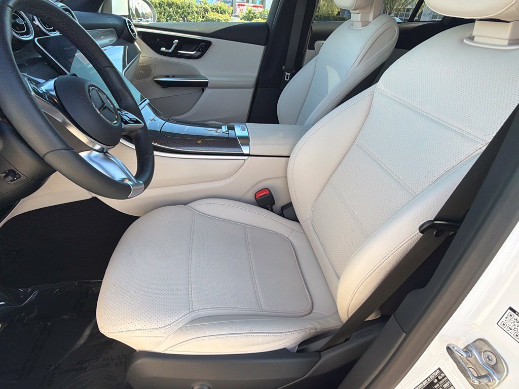 Certified 2026 Mercedes-Benz GLC 300 image 22