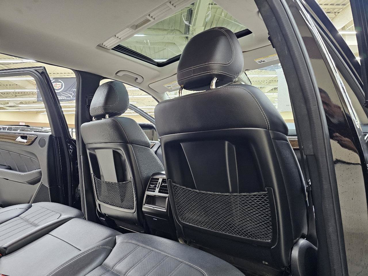 Used 2015 Mercedes-Benz GL 450 4MATIC w/ Appearance Package image 26