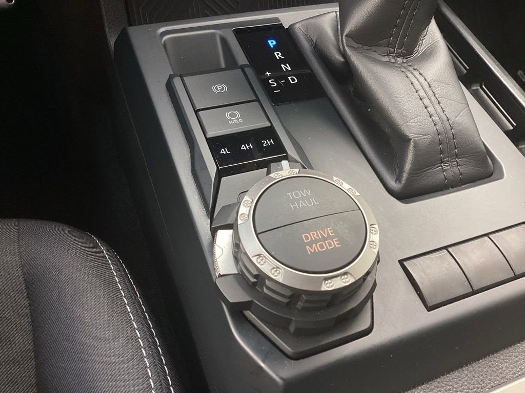 Certified 2025 Toyota Tacoma TRD Sport AWD/4WD image 19