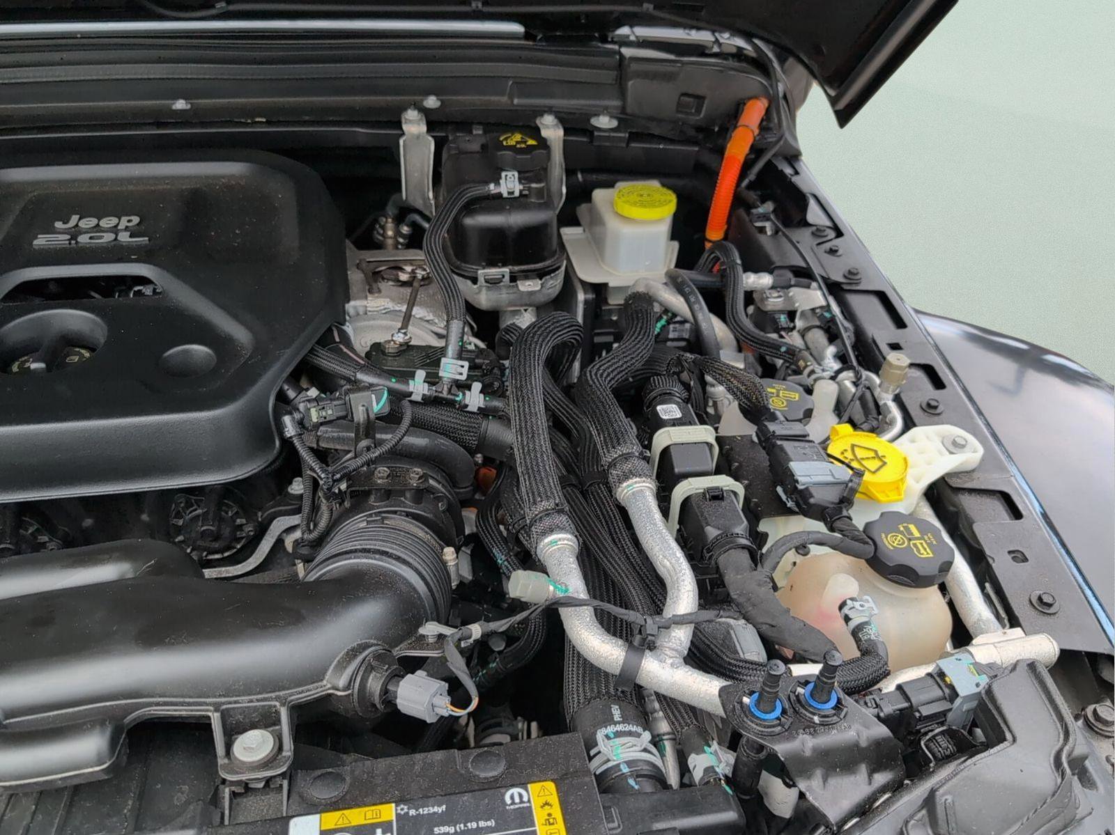 Used 2021 Jeep Wrangler Unlimited Sahara w/ Safety Group image 40