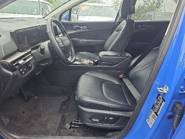 Certified 2026 Kia Sportage EX w/ EX Panorama Roof Package FWD image 8