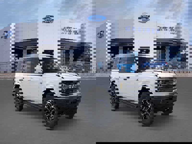 New 2026 Ford Bronco Outer Banks image 7