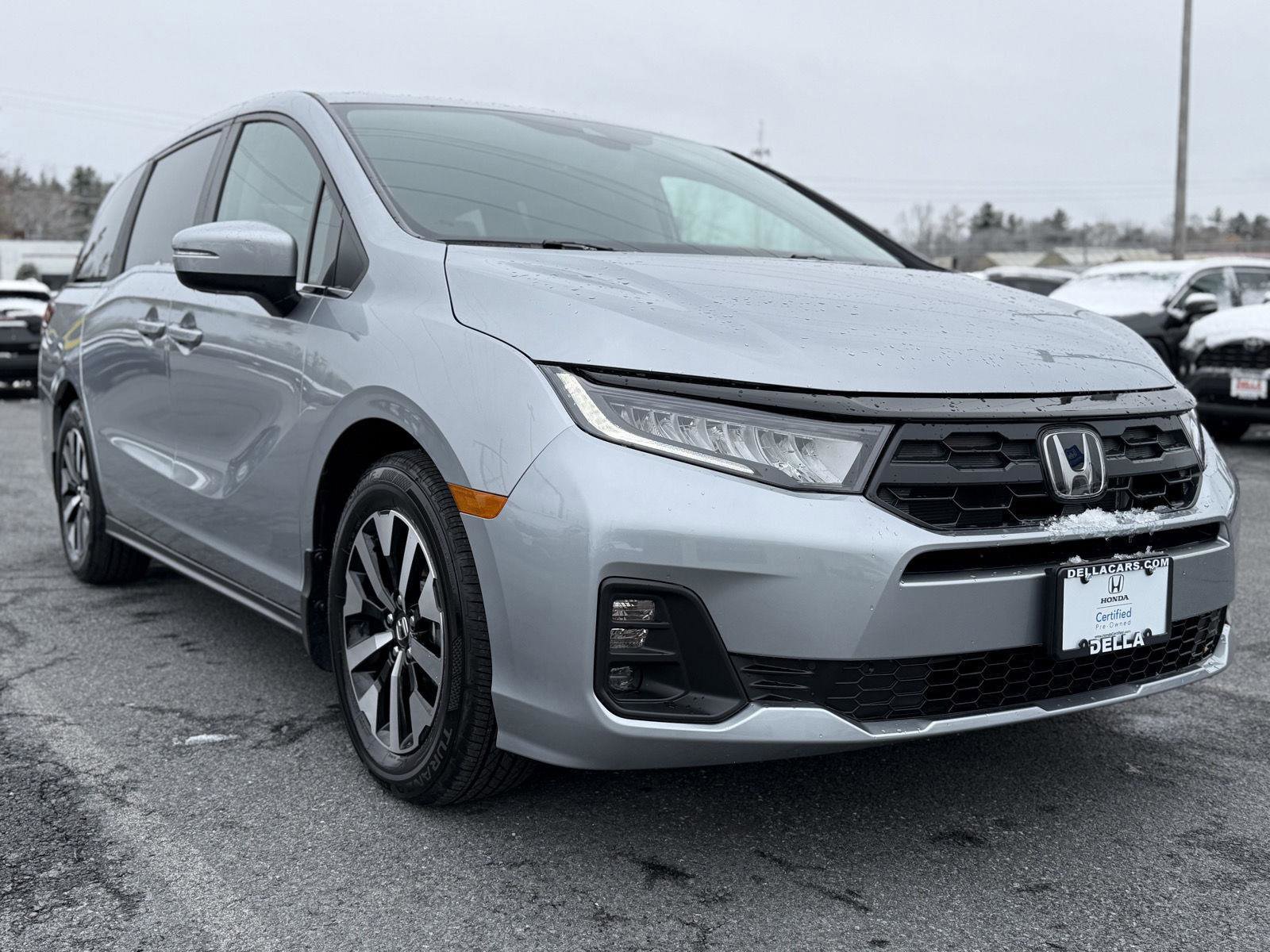 Certified 2026 Honda Odyssey EX-L image 3