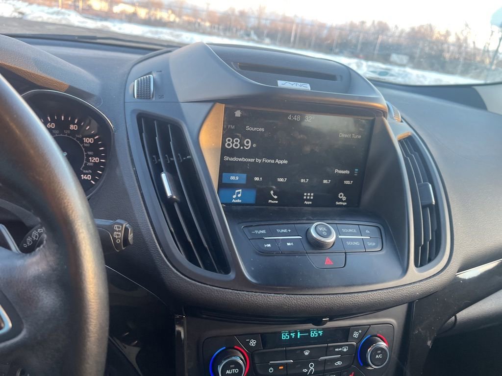 Used 2017 Ford Escape SE w/ Equipment Group 201A image 11