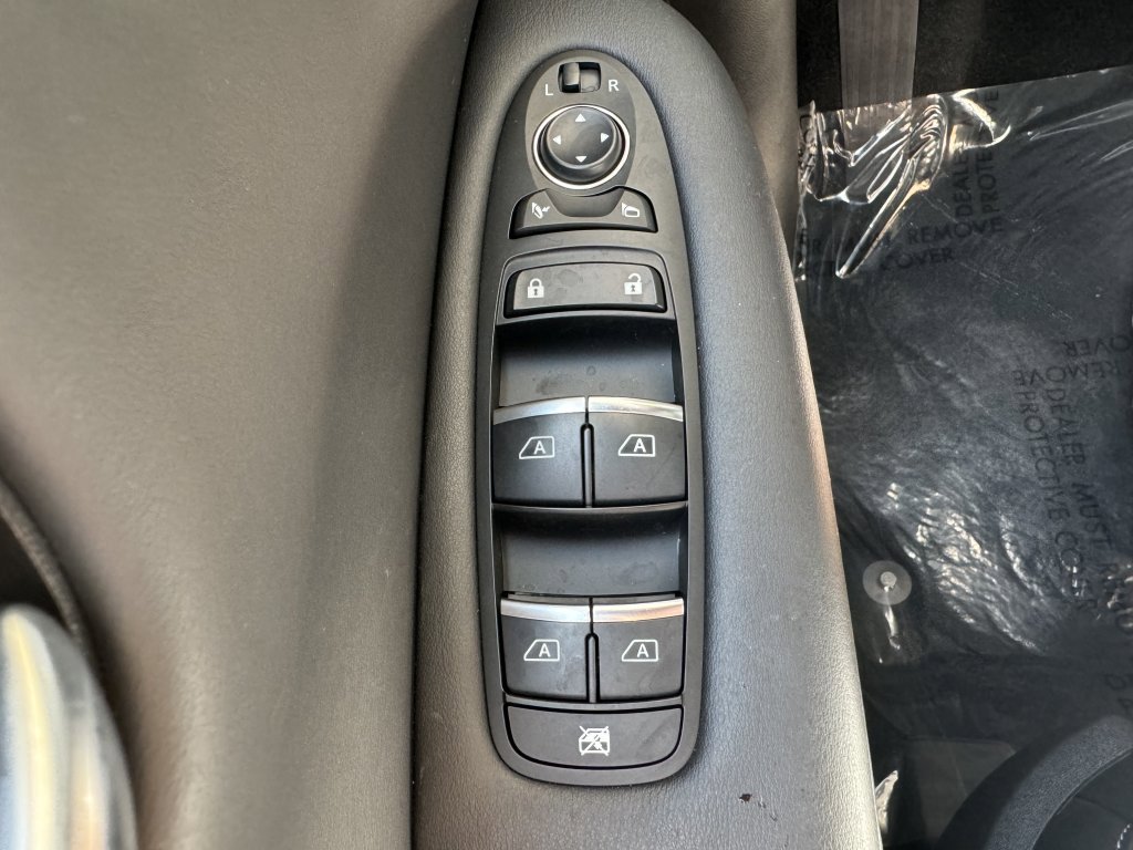 Used 2023 INFINITI QX50 Luxe image 27