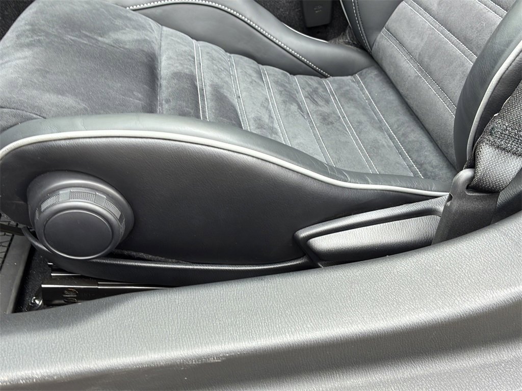 Used 2023 MAZDA MX-5 Miata Club w/ Weather Package image 13