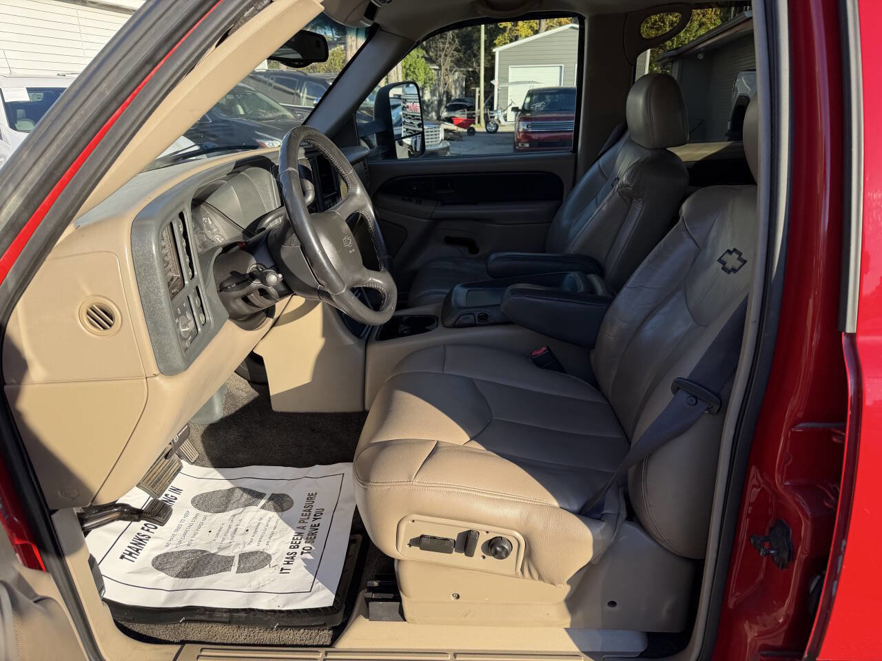 Used 2002 Chevrolet Avalanche 4x4 w/ Off-Road Suspension Pkg image 13