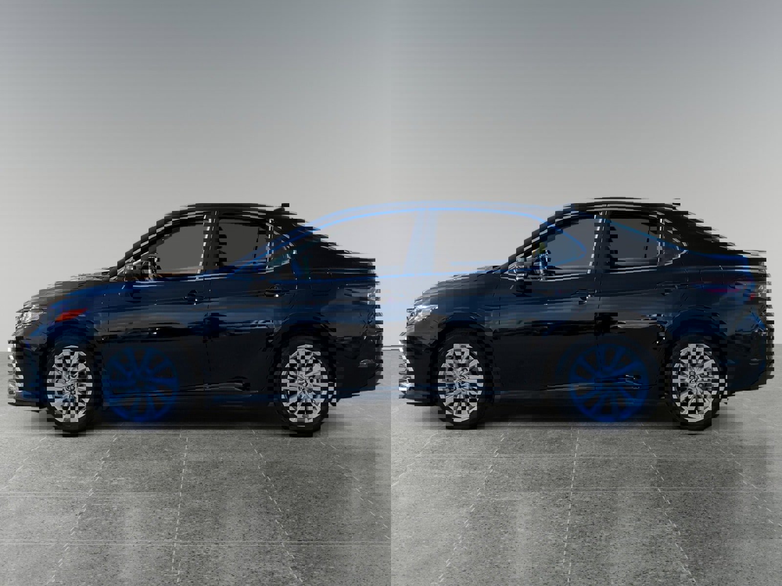 Used 2024 Toyota Camry LE image 2