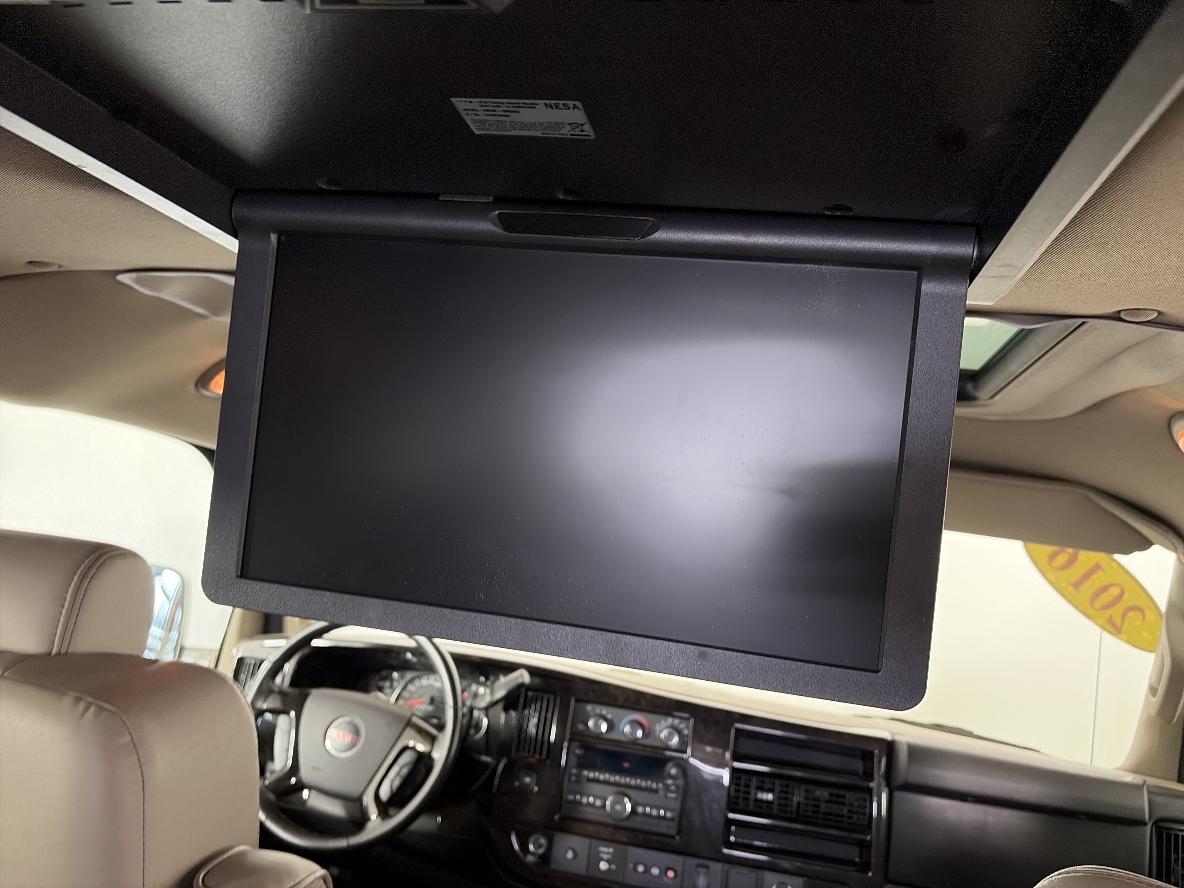 Used 2016 GMC Savana 2500 RWD image 20