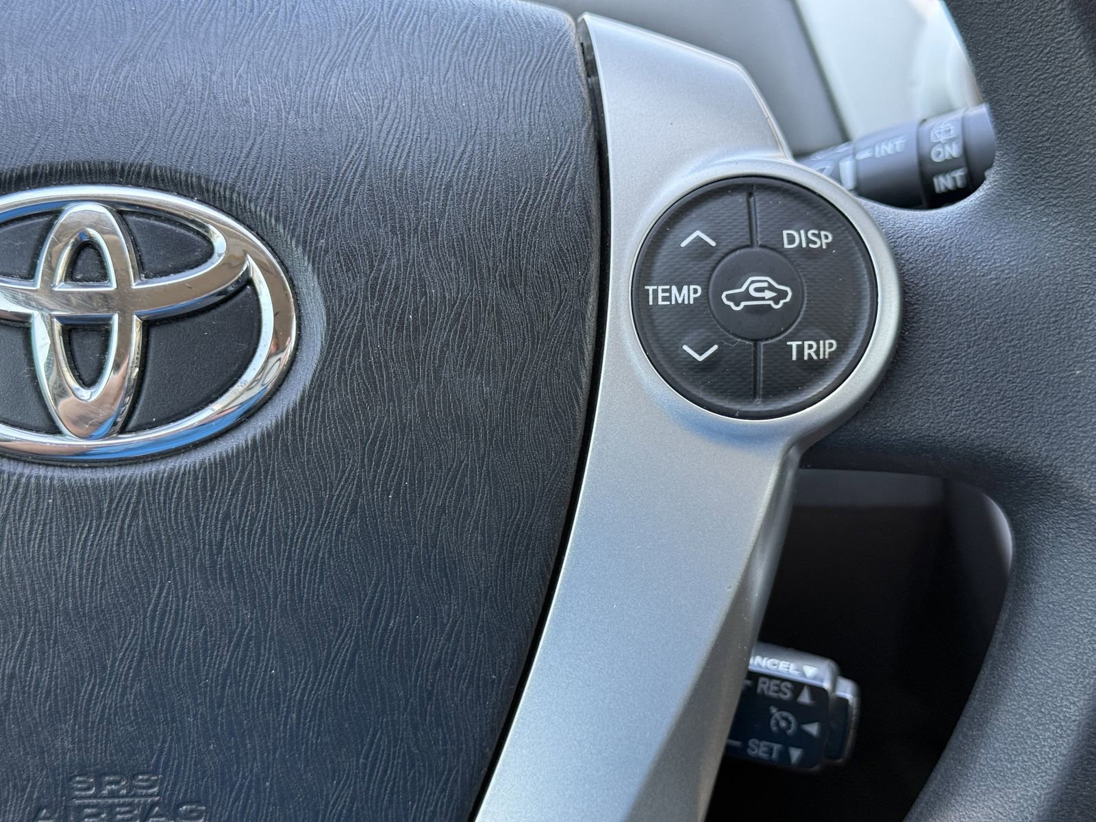 Used 2014 Toyota Prius V Three image 19