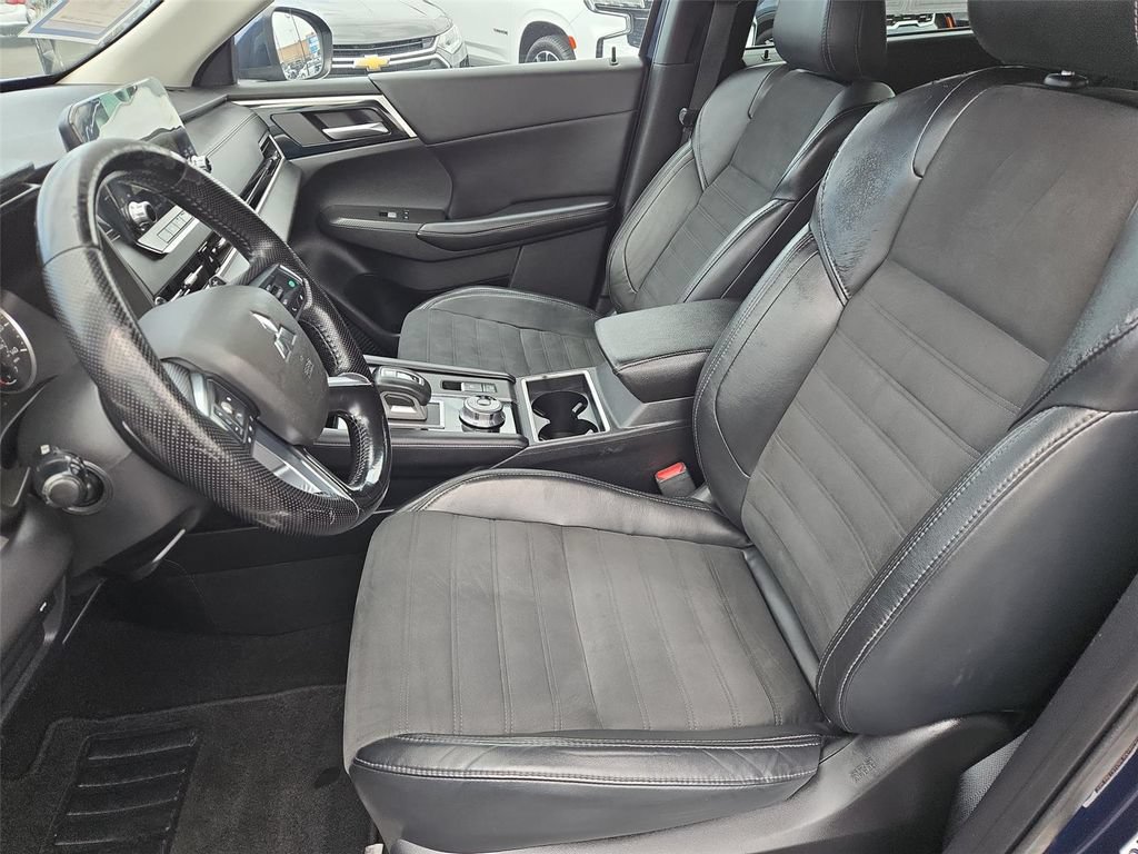 Used 2022 Mitsubishi Outlander SE FWD image 11