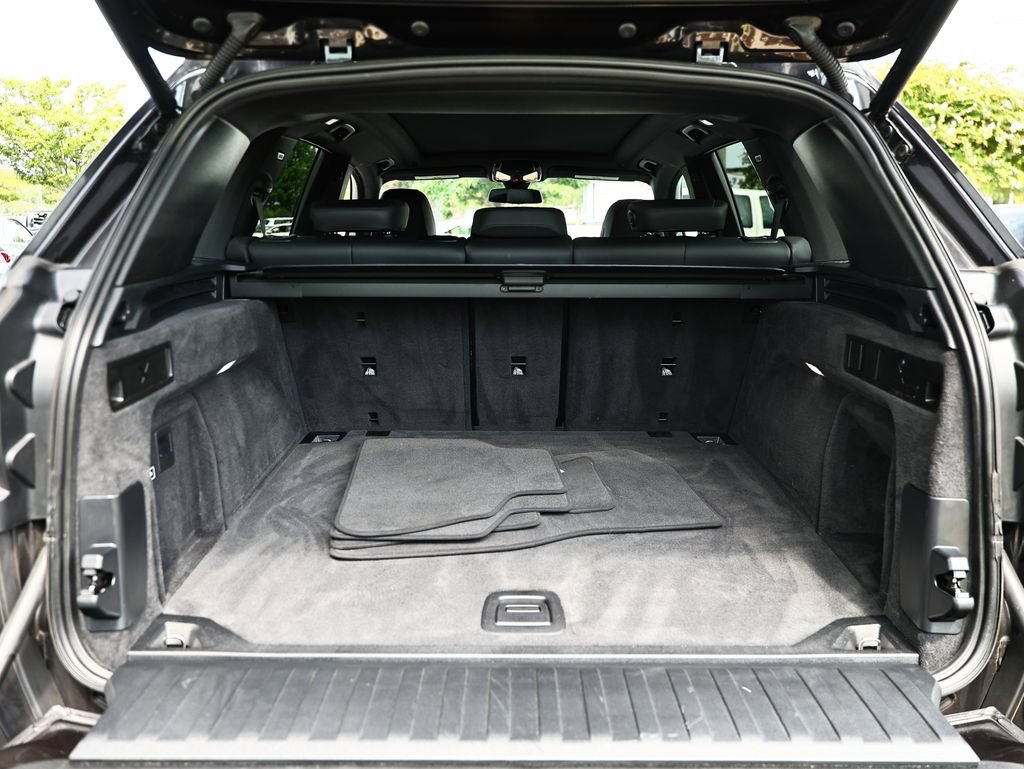 Used 2022 BMW X5 xDrive40i w/ Premium Package AWD/4WD image 30