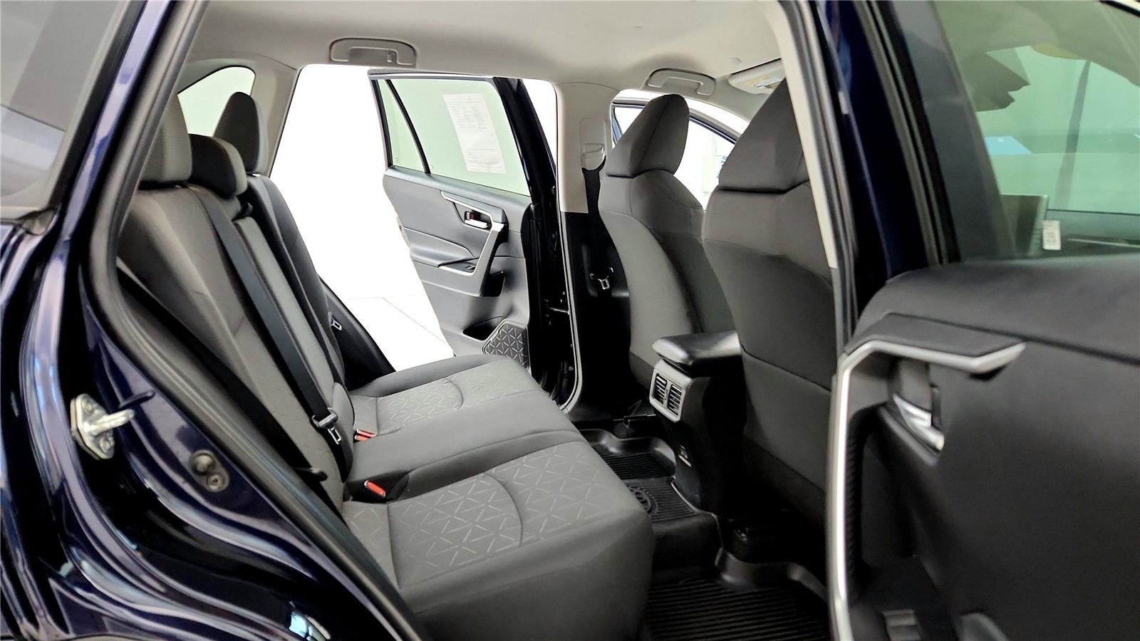 Certified 2023 Toyota RAV4 XLE image 30