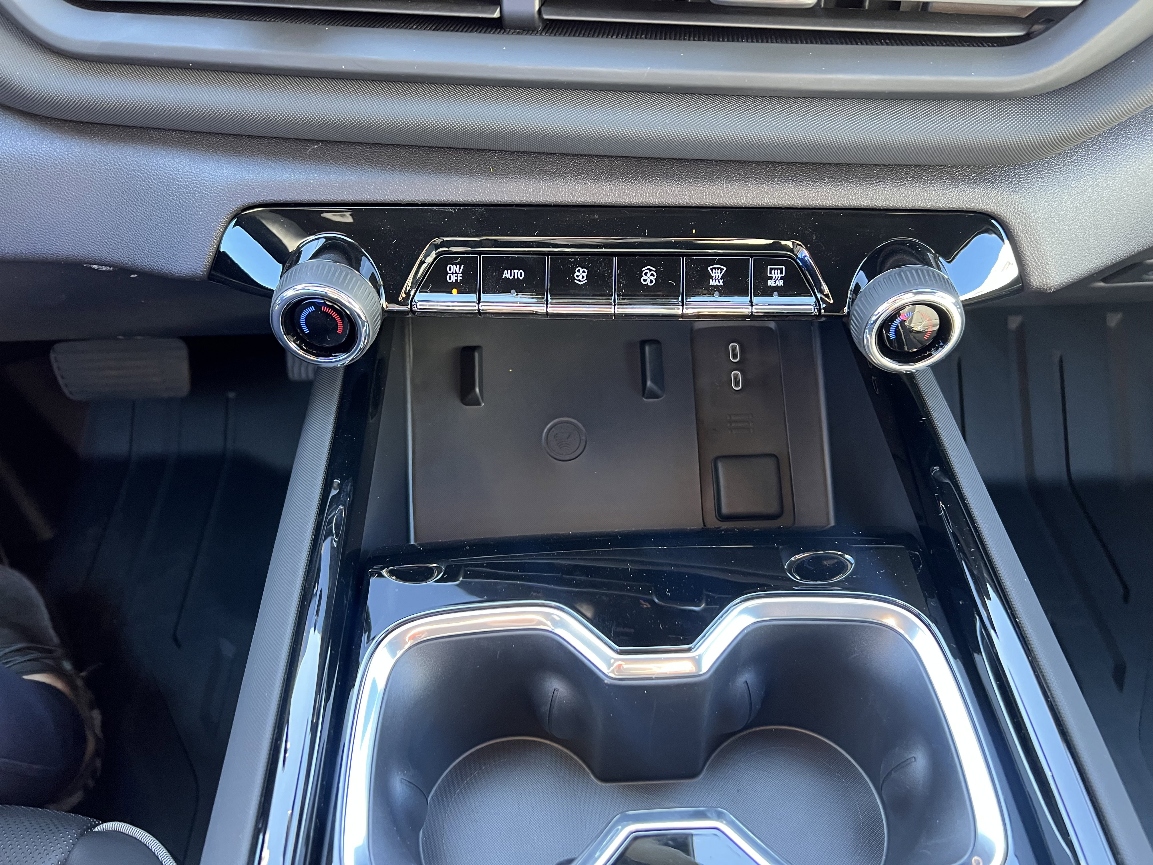 New 2026 Chevrolet Silverado EV LT w/ Plus Package image 9