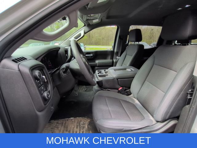Used 2020 Chevrolet Silverado 1500 Custom w/ Custom Value Package AWD/4WD image 10