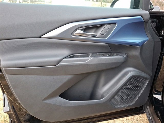 New 2026 Chevrolet Equinox EV LT image 8