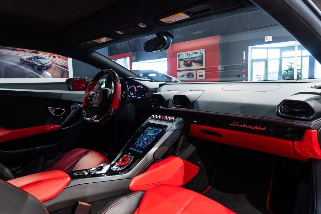 Used 2017 Lamborghini Huracan LP 580-2 image 40