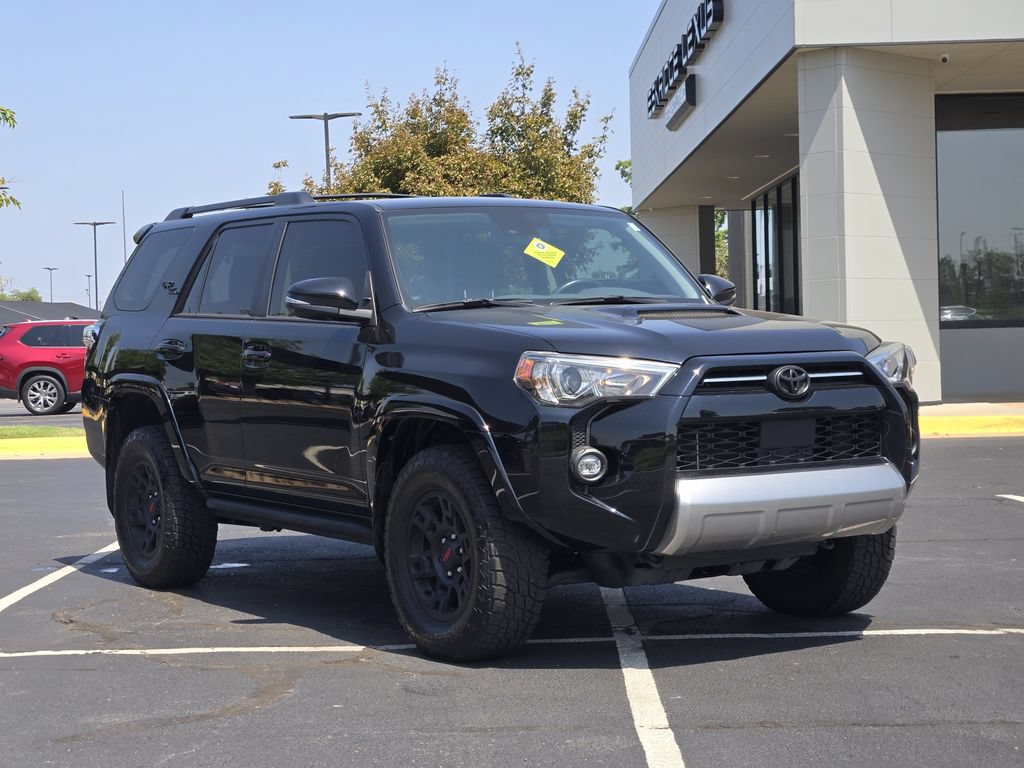 Used 2024 Toyota 4Runner TRD Off-Road Premium w/ Moonroof Package AWD/4WD image 3