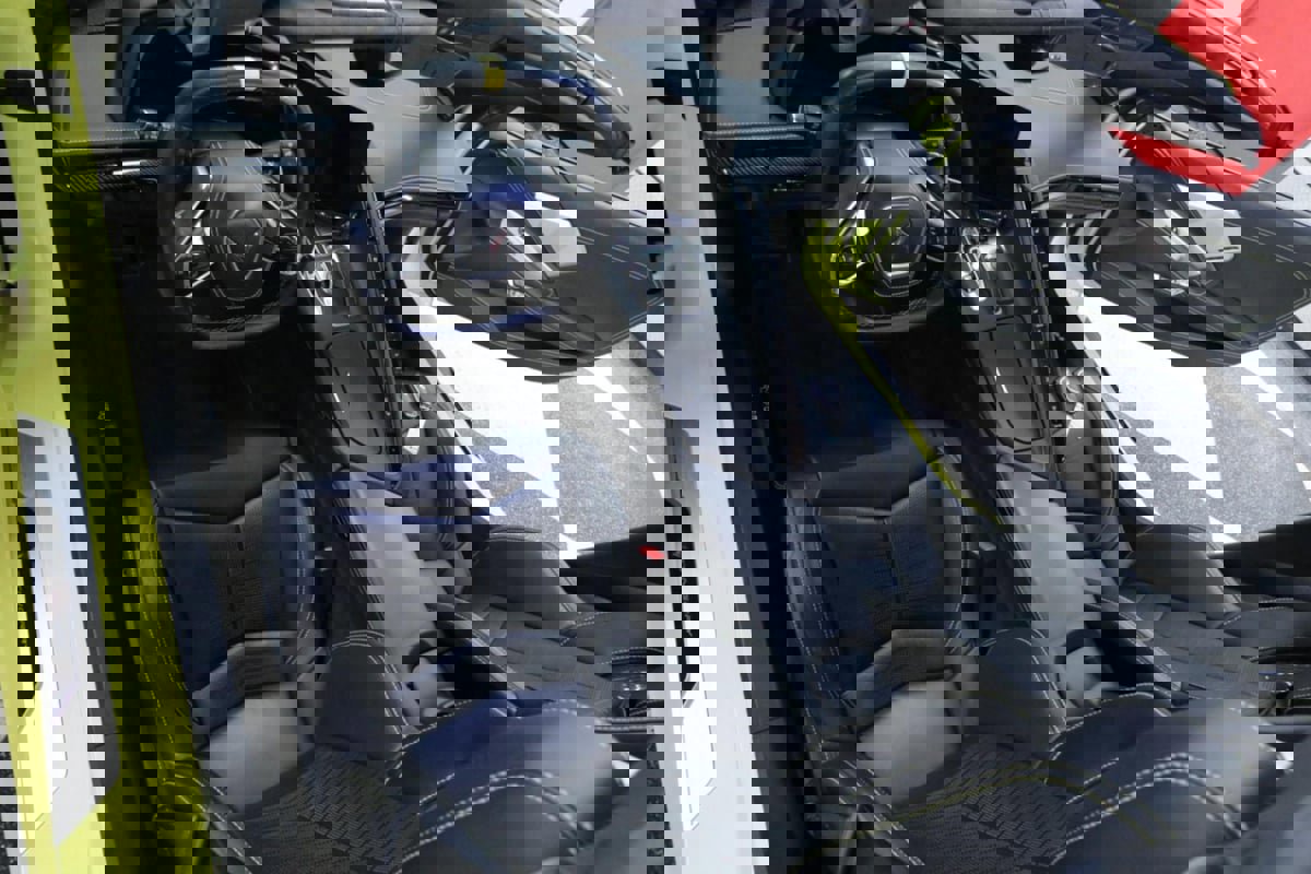 Used 2022 Chevrolet Corvette Stingray Premium Cpe w/ Z51 Performance Package image 26