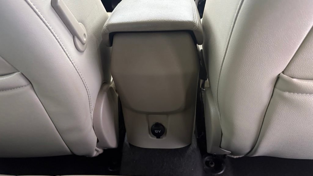 Used 2014 Ford Focus Electric Hatchback FWD image 26