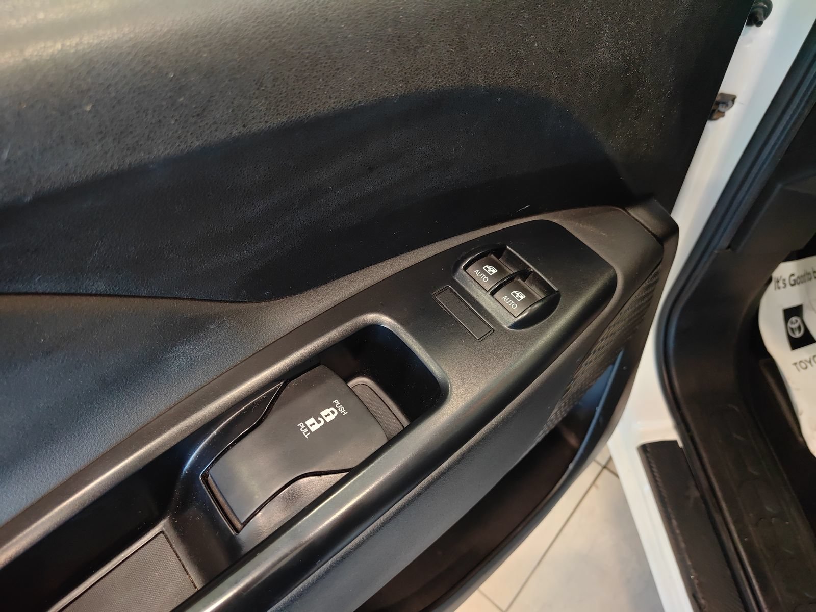 Used 2017 RAM ProMaster City Tradesman w/ Rear Back-up Camera Group FWD image 8