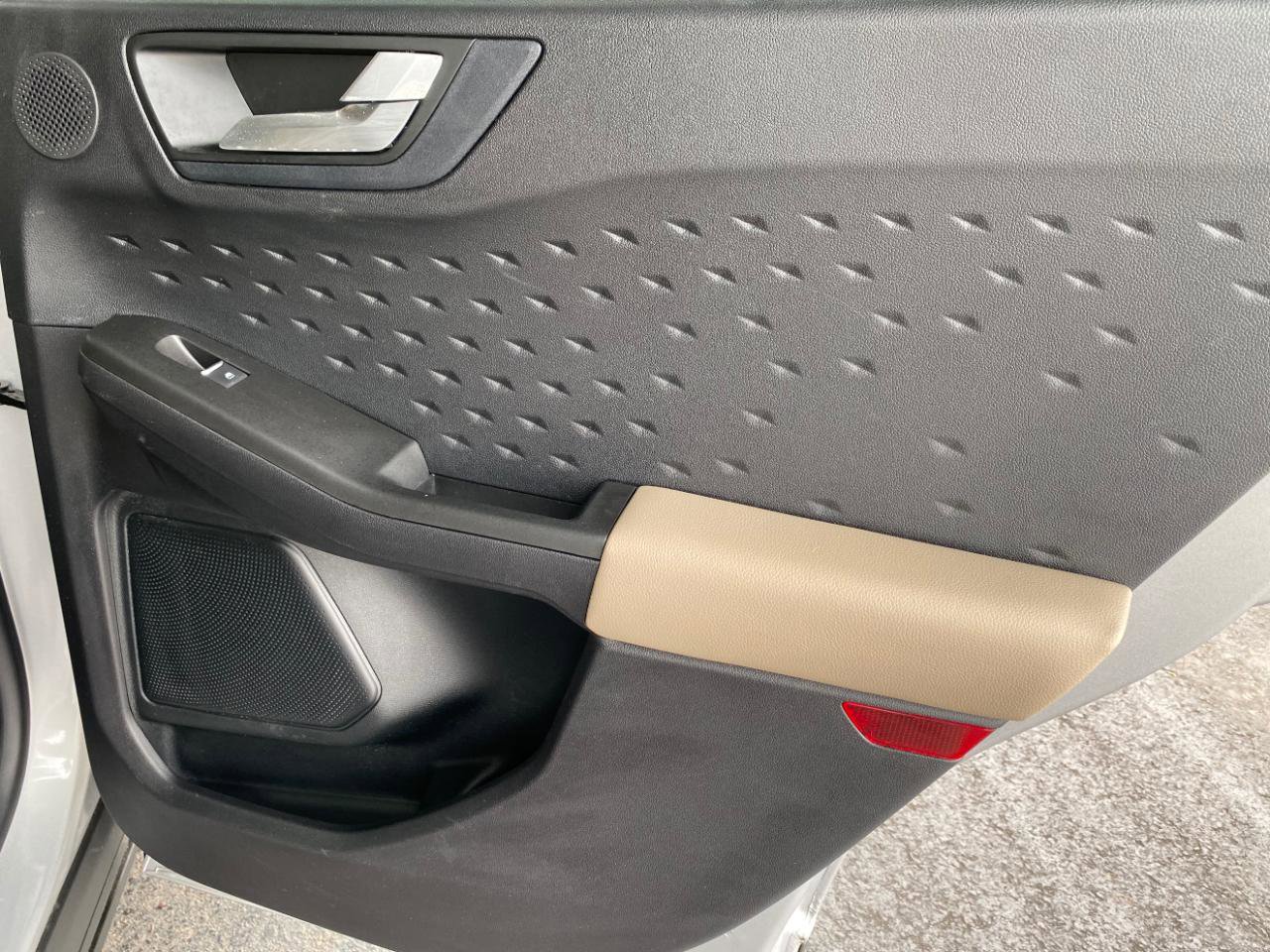 Used 2020 Ford Escape Titanium w/ Titanium Premium Package 2.0 image 42